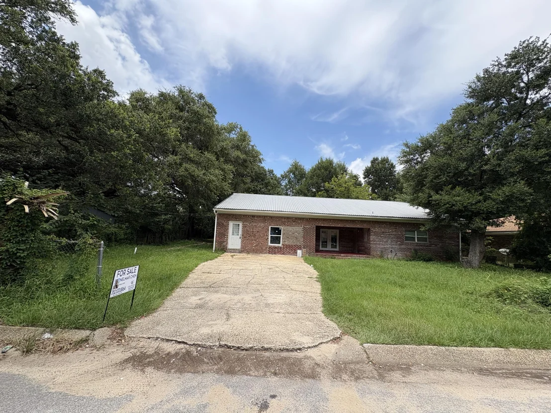 Photo of 656 Sloan Circle