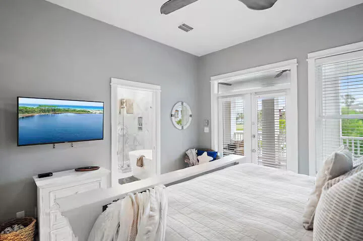 Photo of 3590 Waverly Circle