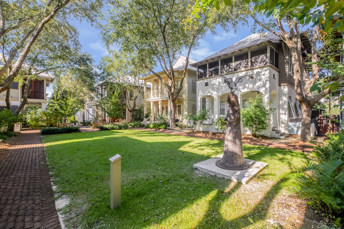 Photo of 220 Wiggle Lane