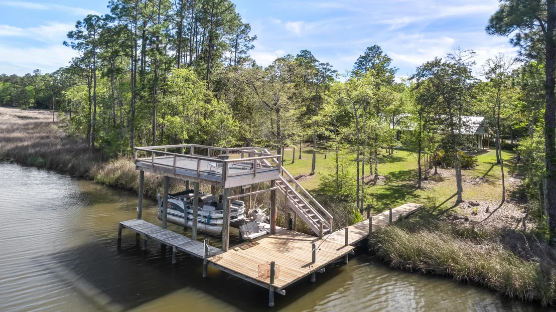 Photo of 528 Bay Grove Road