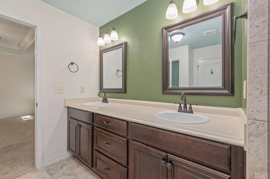 Photo of 153 Shady Lane