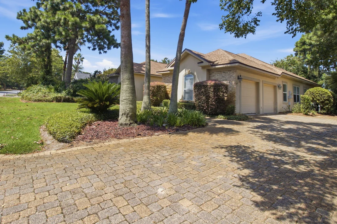 Photo of 244 Tequesta Drive