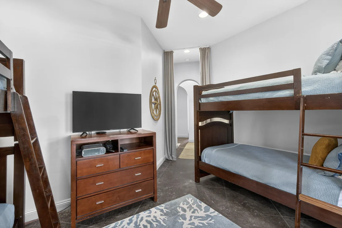 Photo of 212 Rue St Tropez