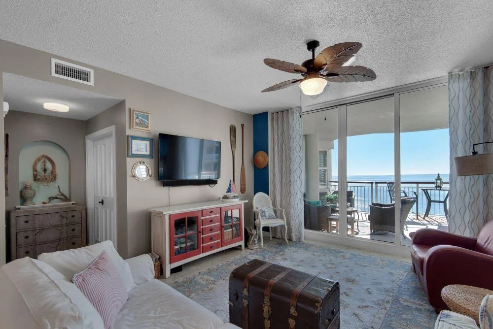 Photo of Unit W15E at 8501 Gulf Boulevard