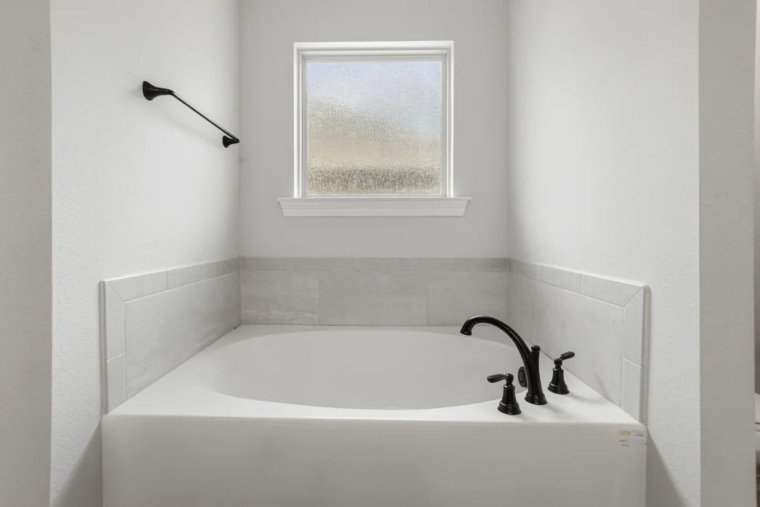 Photo of 395 Constellation Avenue