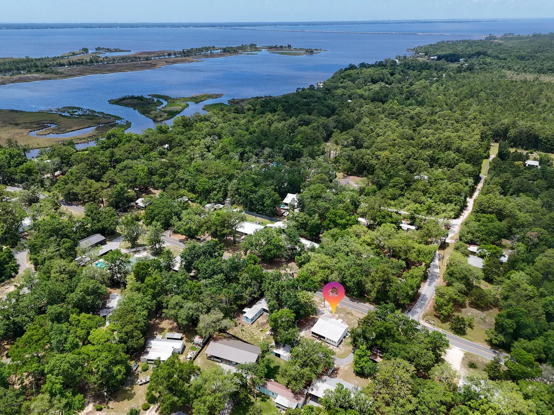 Photo of 685 Mcdaniels Fishcamp Road