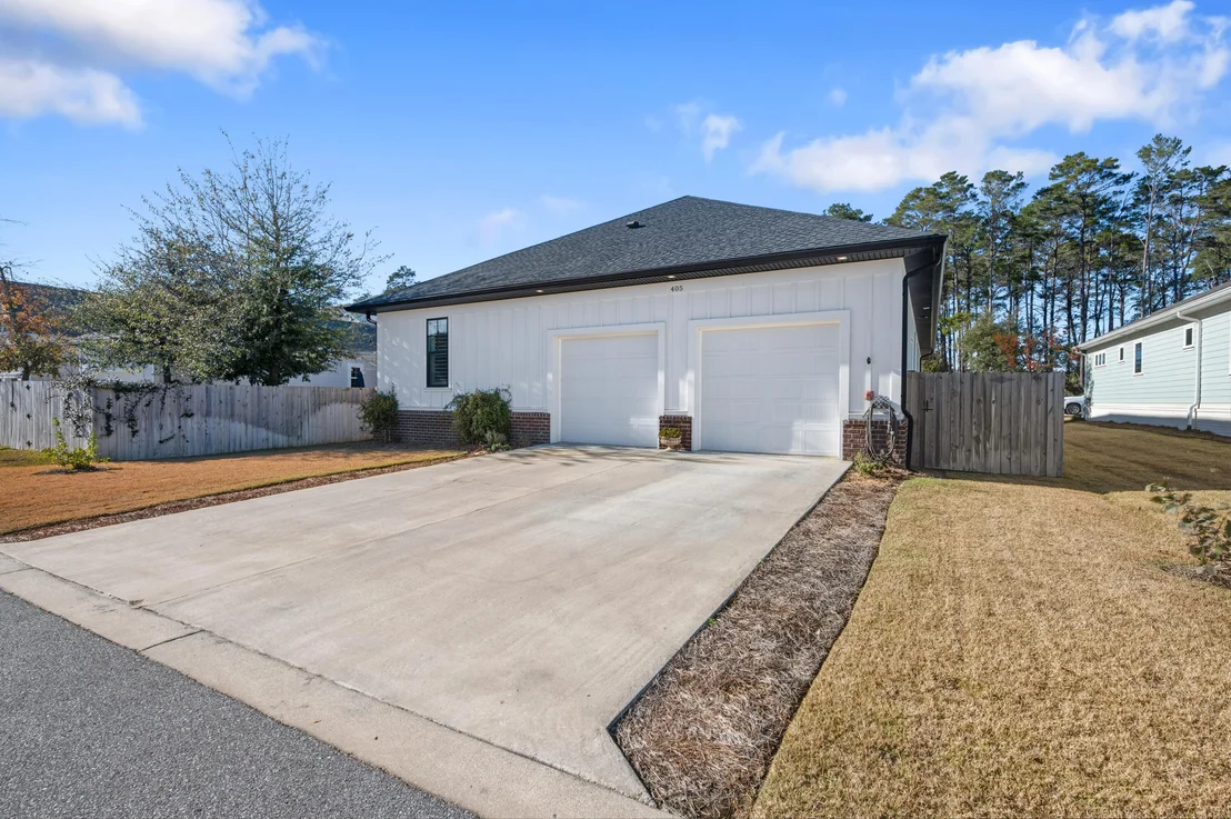 Photo of 405 Sweetgrass Lane