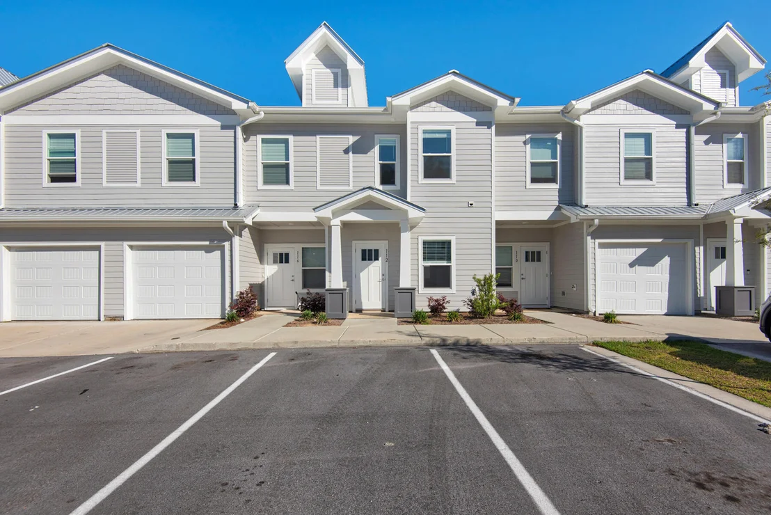 Photo of 142 Date Palm Lane