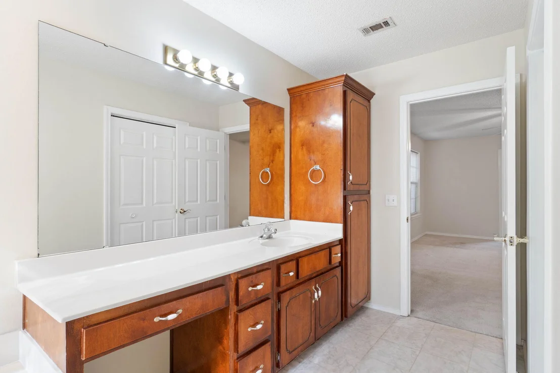 Photo of 4591 Scarlet Drive