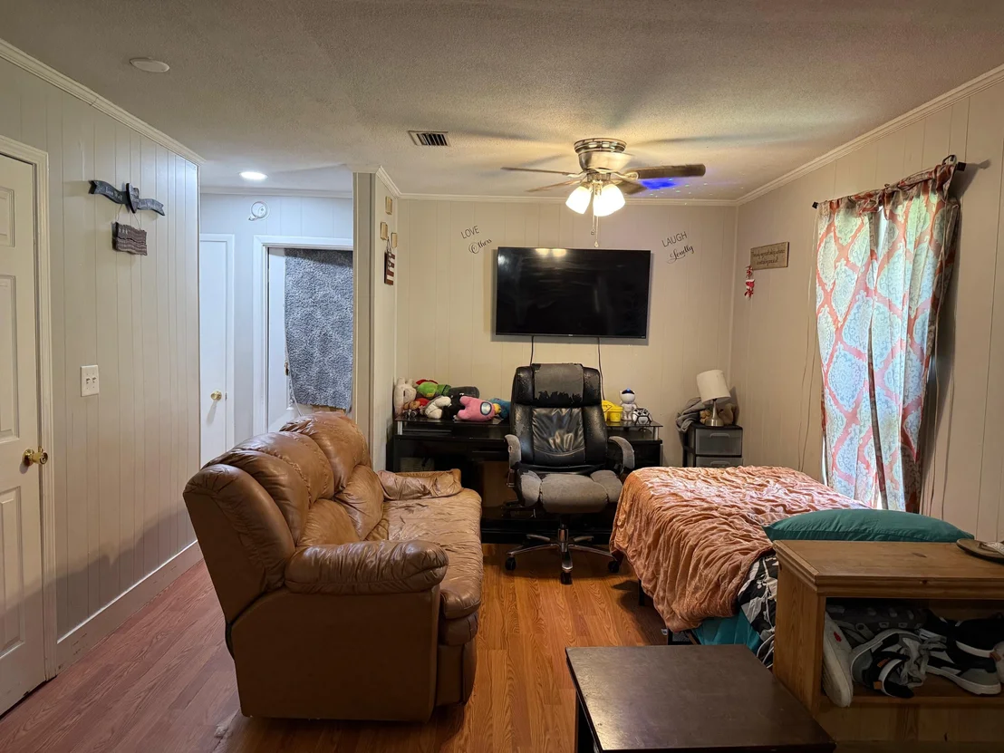 Photo of 508 Forrest Court