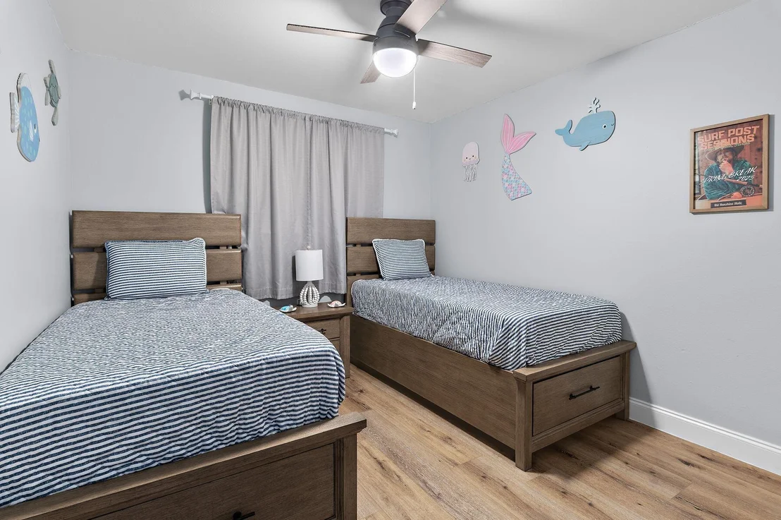 Photo of Unit UNIT33D at 373 Sunset Bay