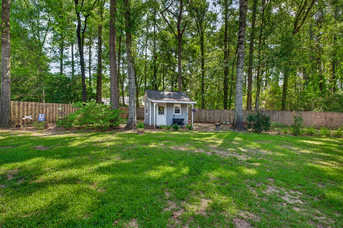 Photo of 6021 Dorchester Place