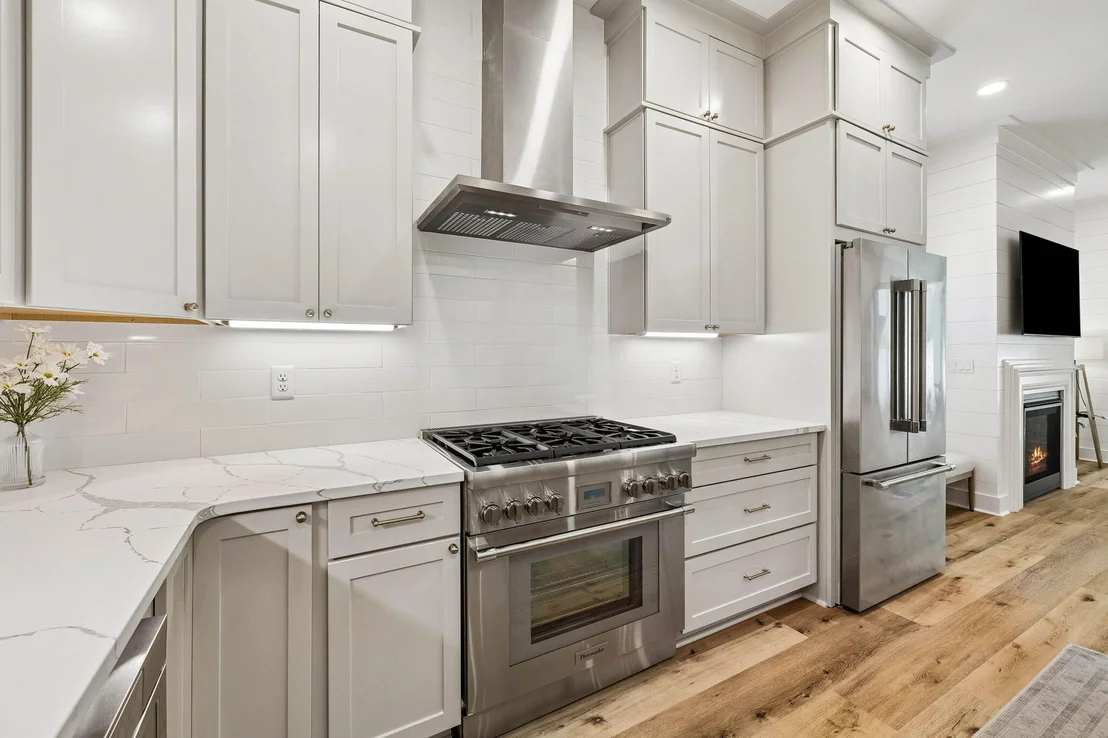Photo of 123 E Pollard Cove