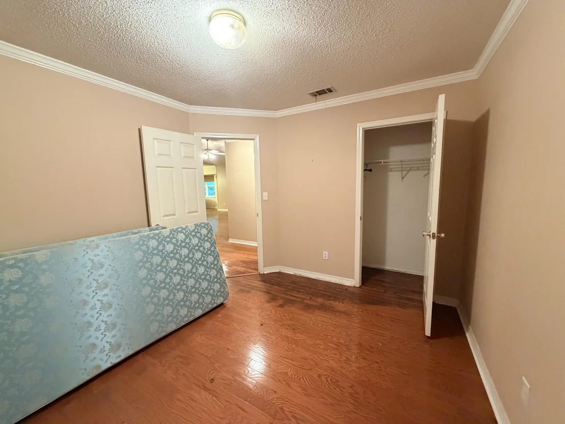 Photo of 4412 Southminster Circle
