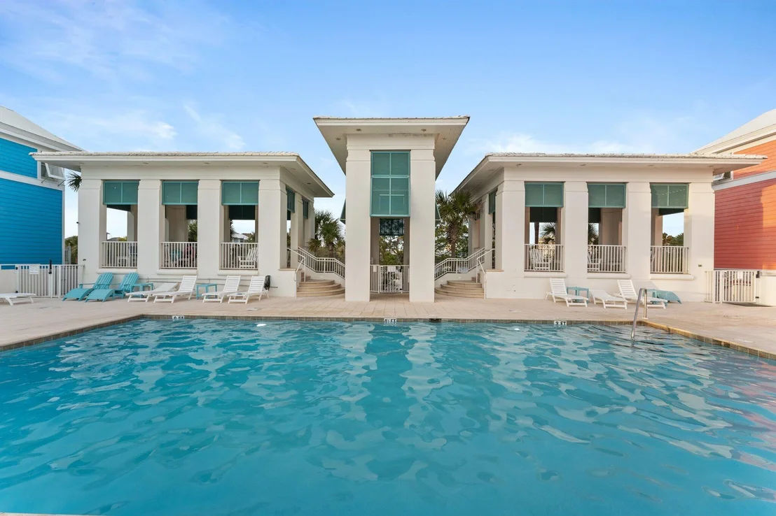 Photo of 323 Beachside Drive