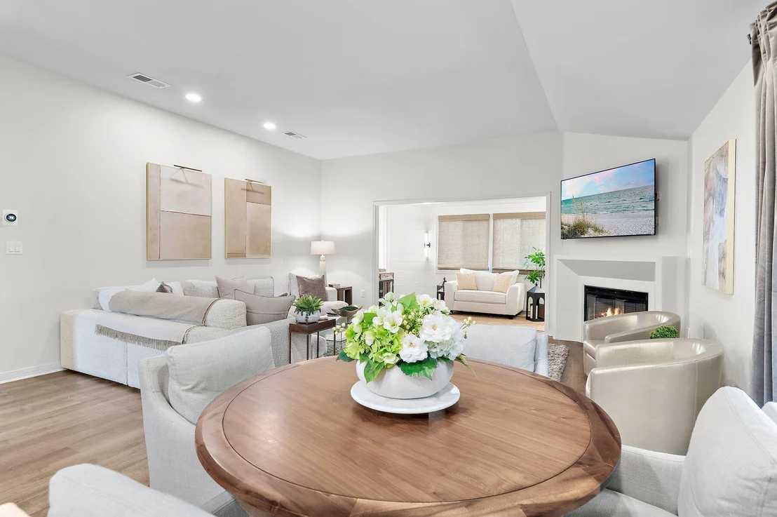 Photo of 284 Bay Tree Drive