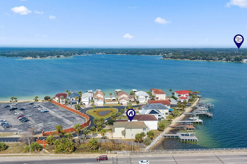 Photo of 901 Lighthouse Road