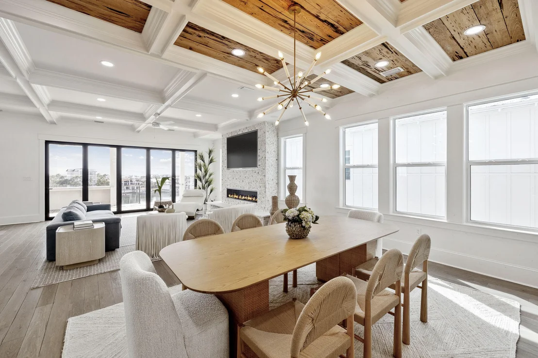Photo of 714 Harbor Boulevard