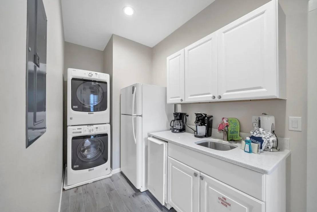 Photo of 69 Pompano Street