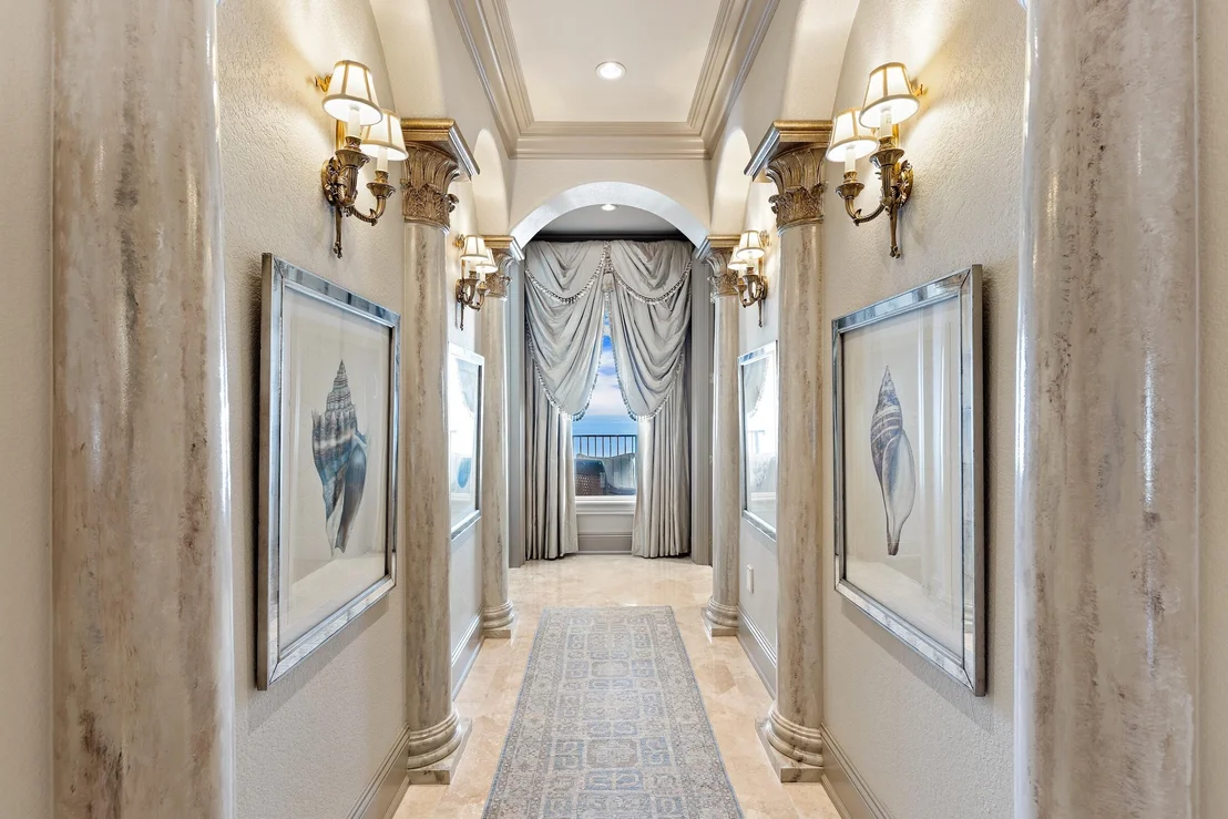 Photo of 4772 Ocean Boulevard