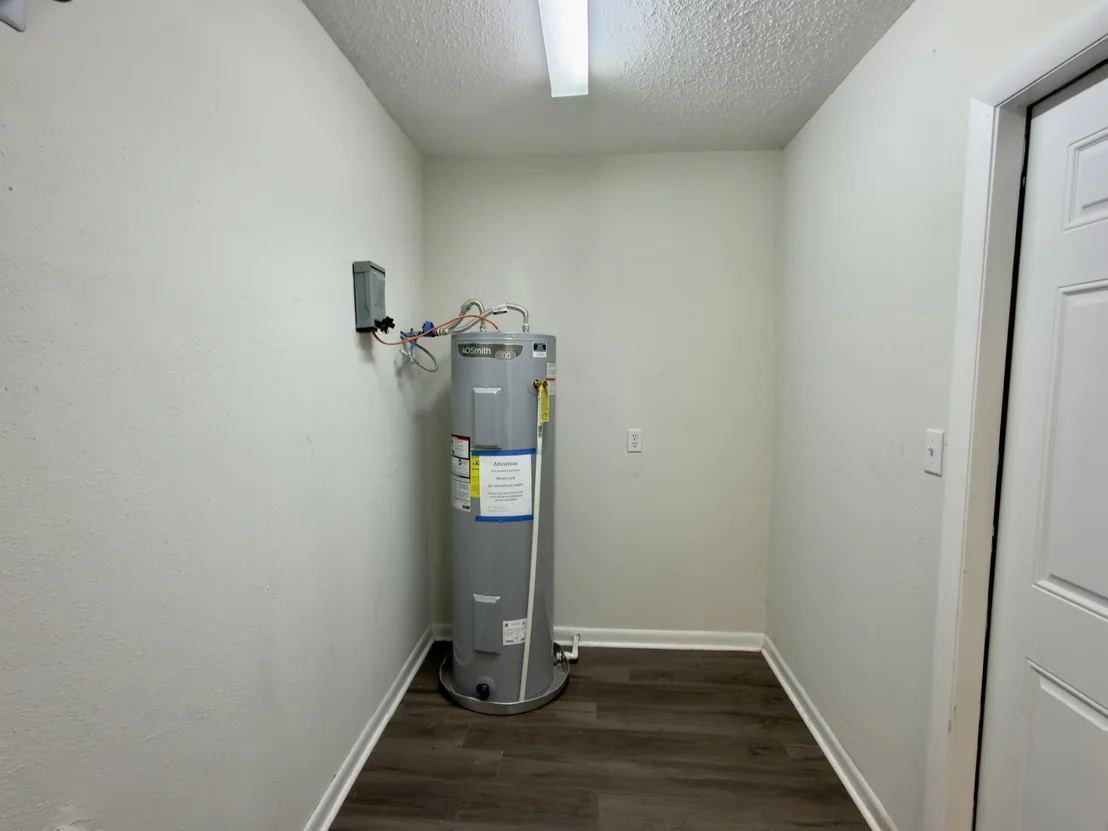 Photo of 503 Tall Pines Street