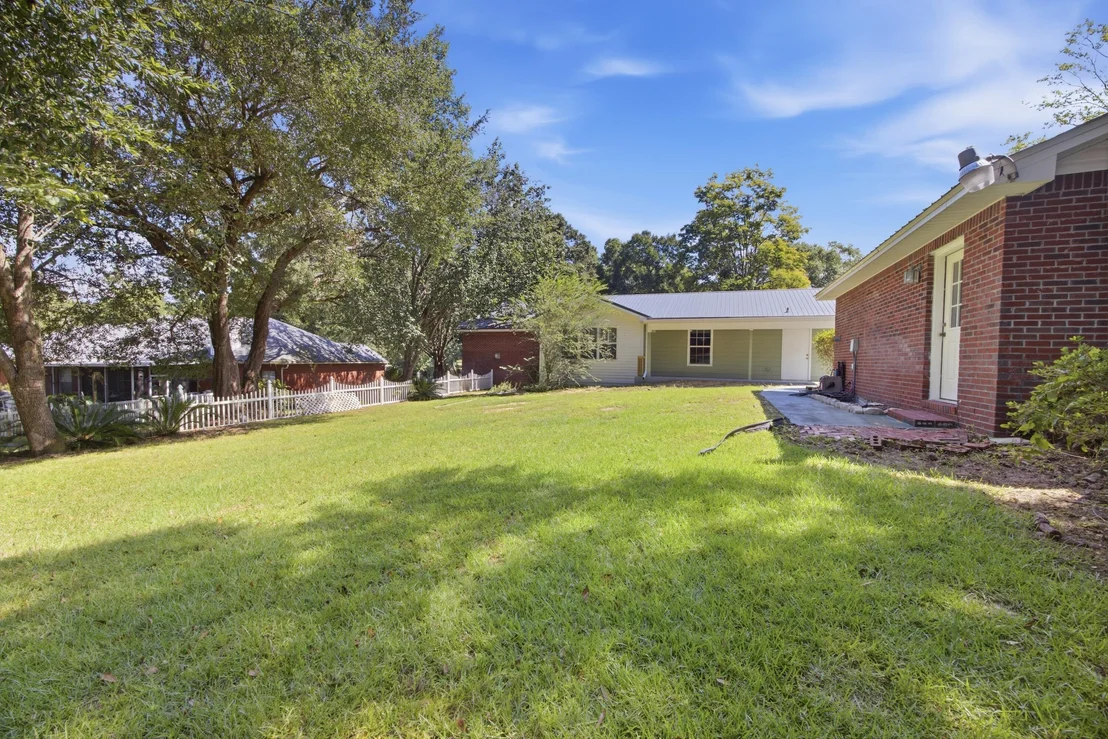 Photo of 111 Arapaho Trail