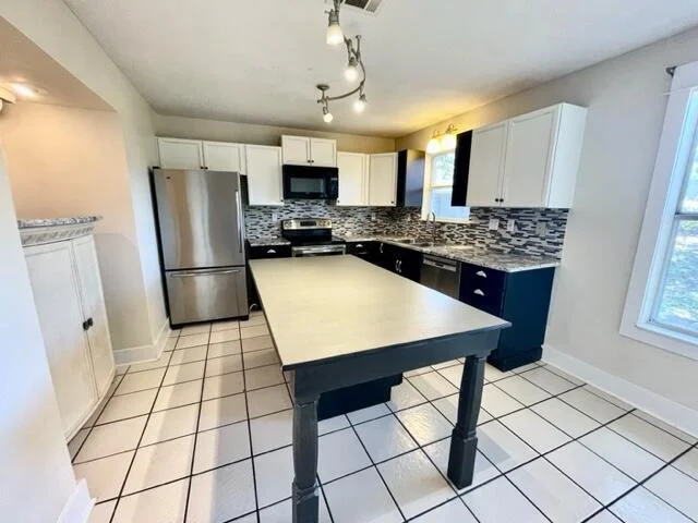 Photo of 1315 Forest Shore Drive