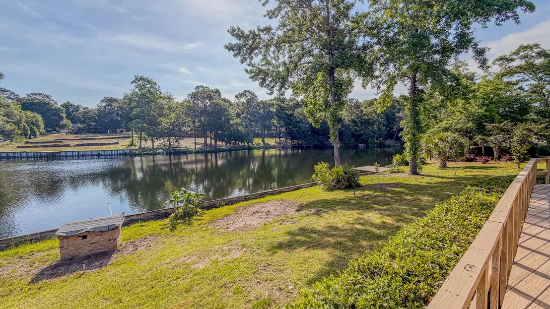 Photo of 645 Carr Drive