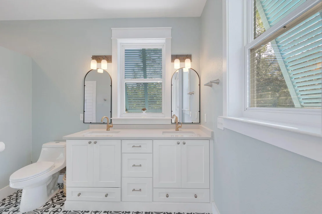 Photo of 714 Allen Loop Drive