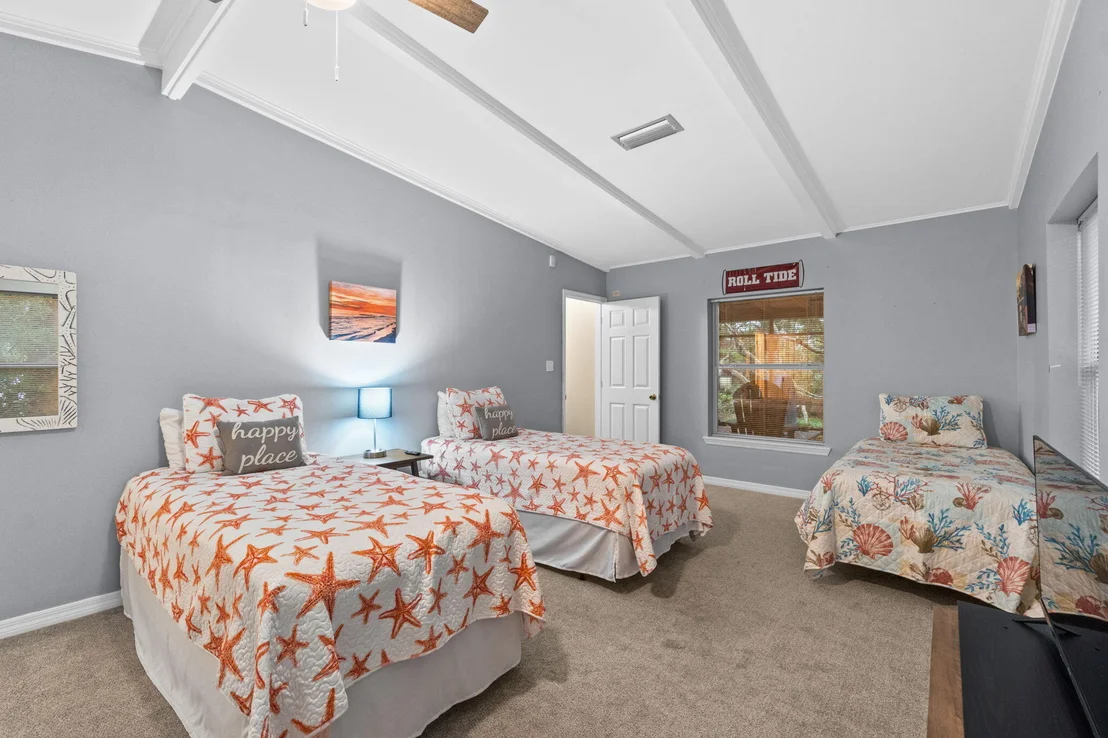 Photo of 391 Allen Loop Drive