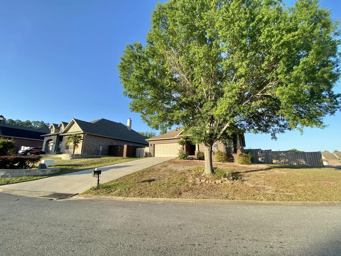 Photo of 402 Wych Circle