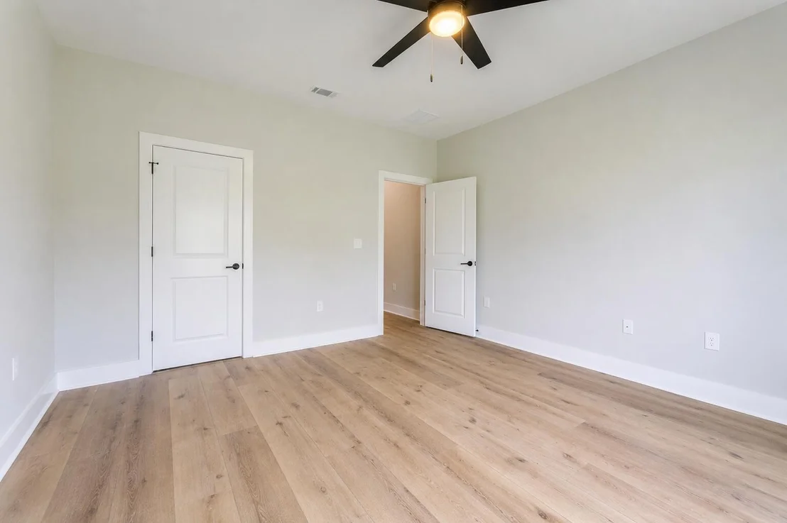 Photo of 2462 Hammock Lane