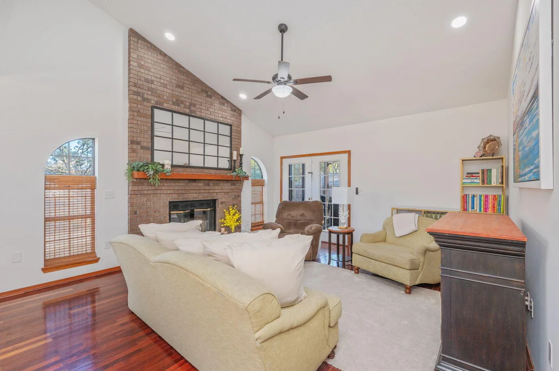 Photo of 125 Claire Drive