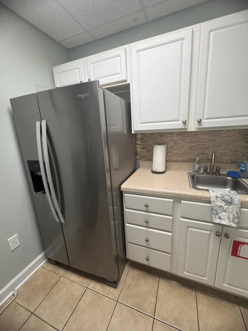 Photo of Unit E at 3997 E Commons Drive