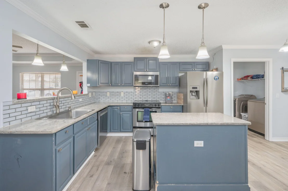 Photo of 5249 Kervin Road