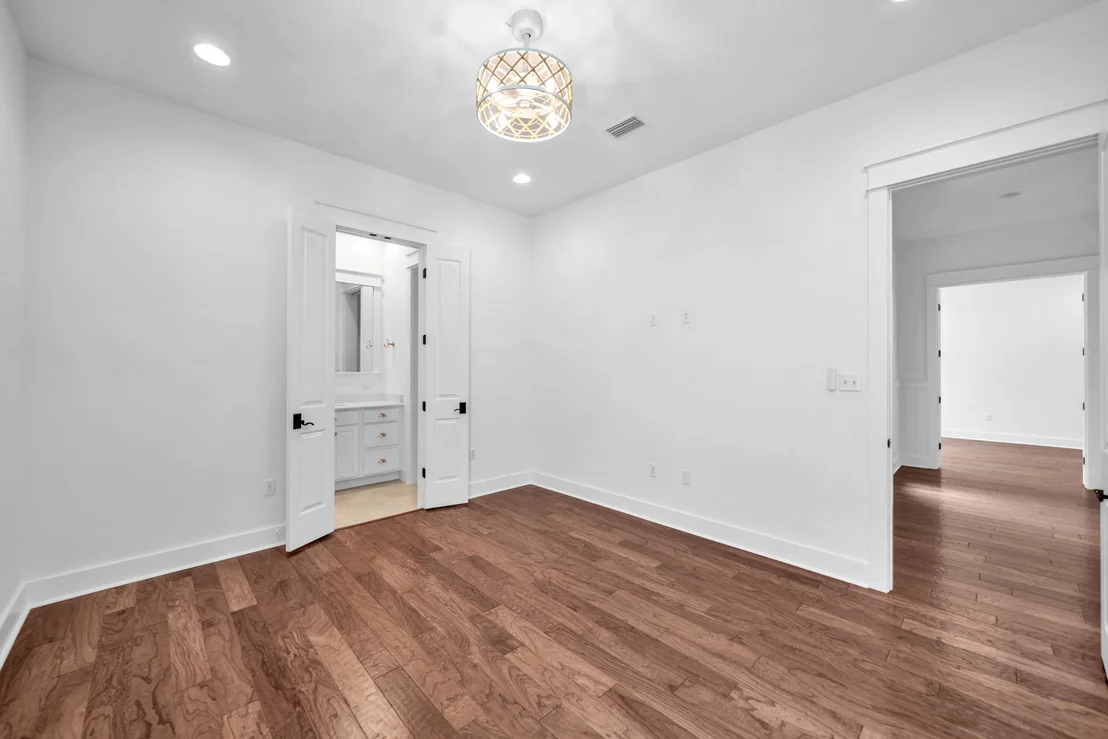 Photo of 654 Breakers Street
