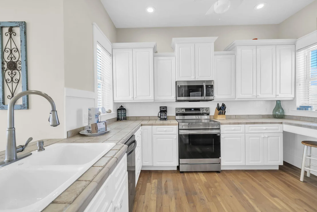 Photo of 64 Lands End Drive