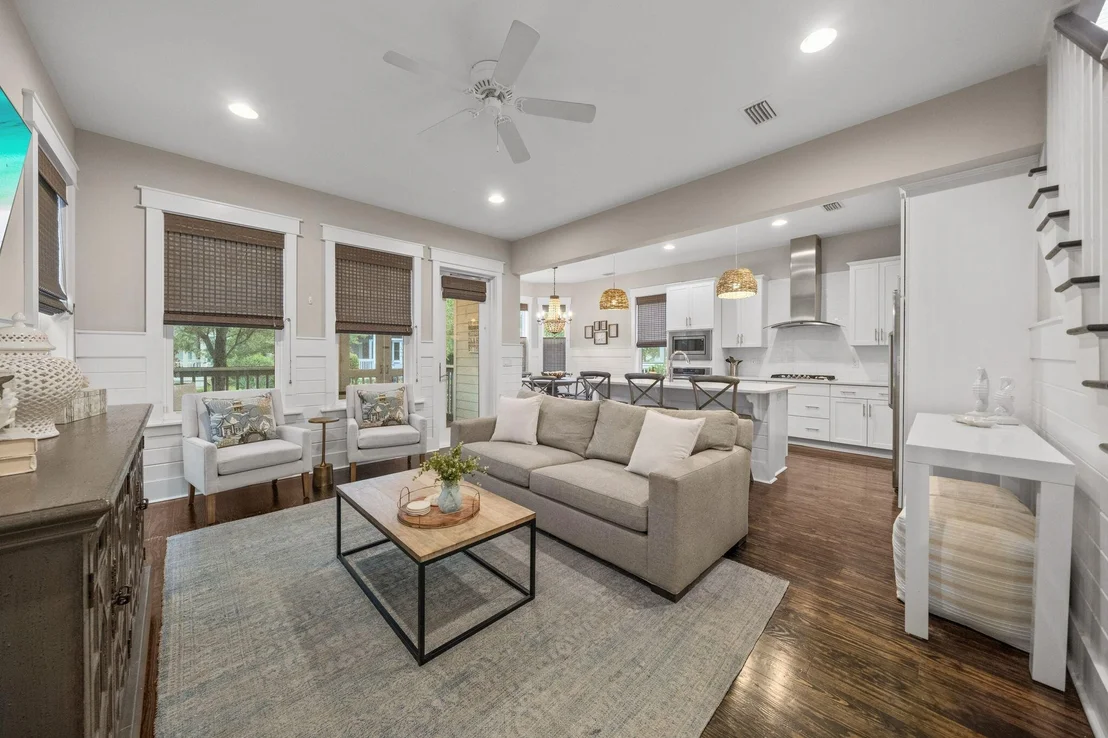 Photo of 689 Flatwoods Forest Loop