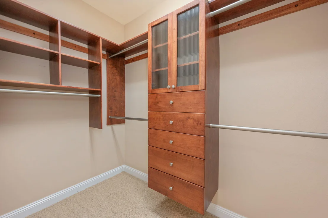 Photo of 5833 Hunting Meadows Drive