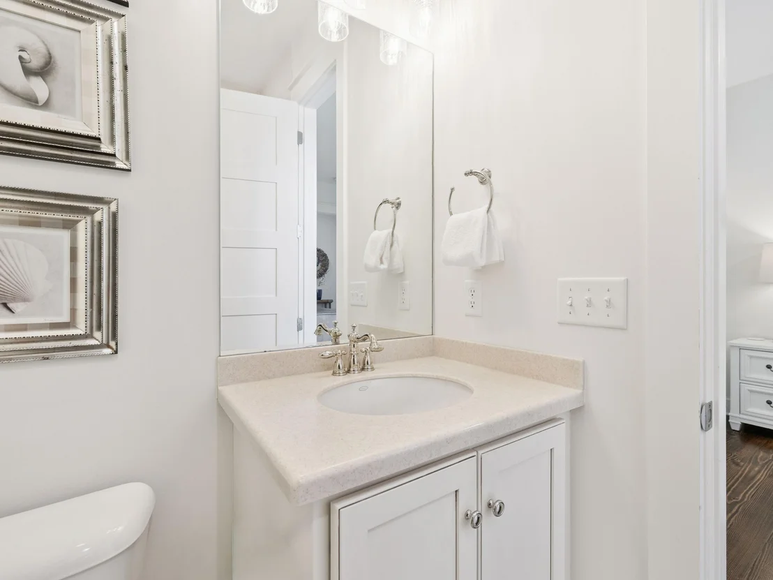 Photo of 384 Red Cedar Way