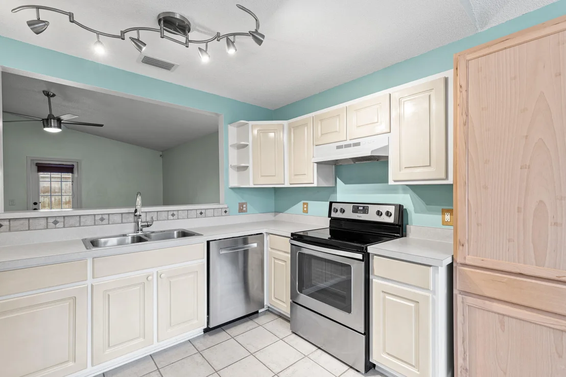 Photo of 873 Van Dyke Drive