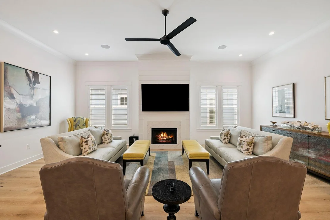 Photo of 203 E Firethorn Circle