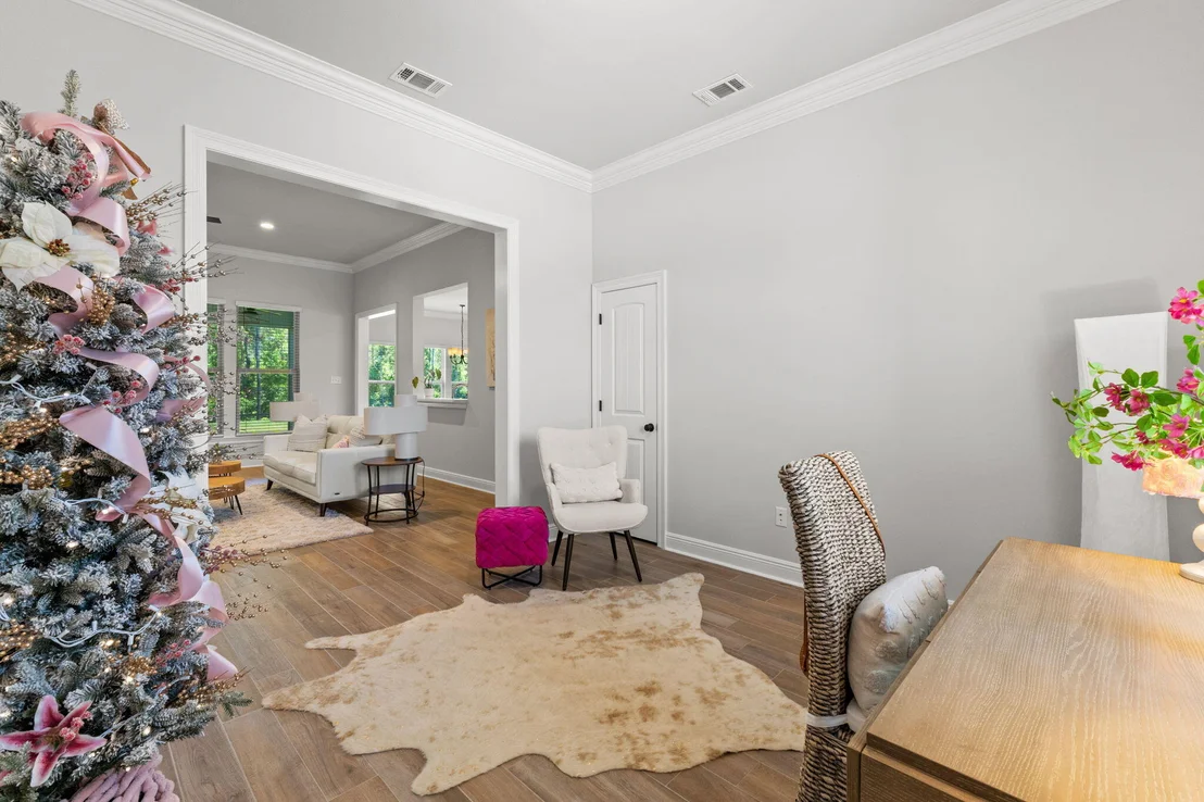 Photo of 77 Flora Lane