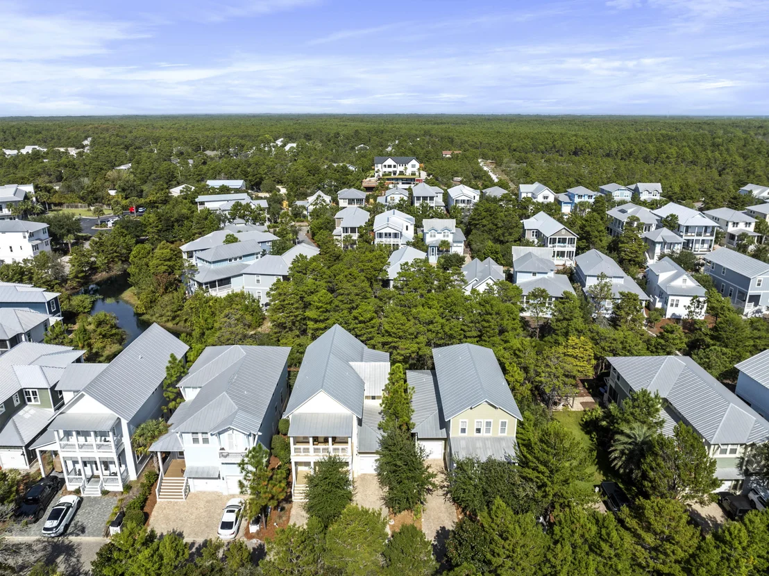 Photo of 470 Gulfview Circle