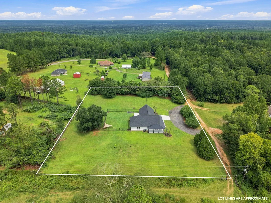 Photo of 5325 Red Clover Lane