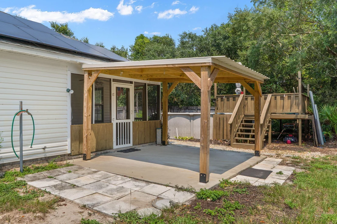 Photo of 8111 Fourth Street