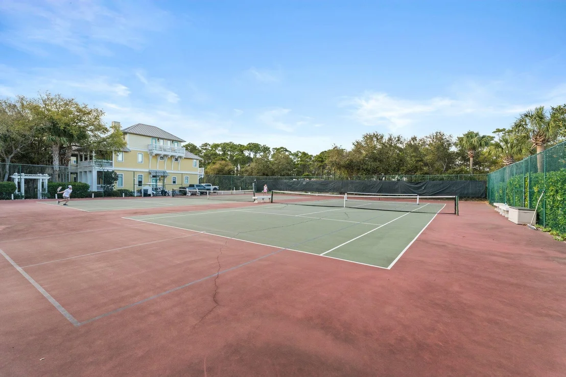 Photo of 323 Beachside Drive