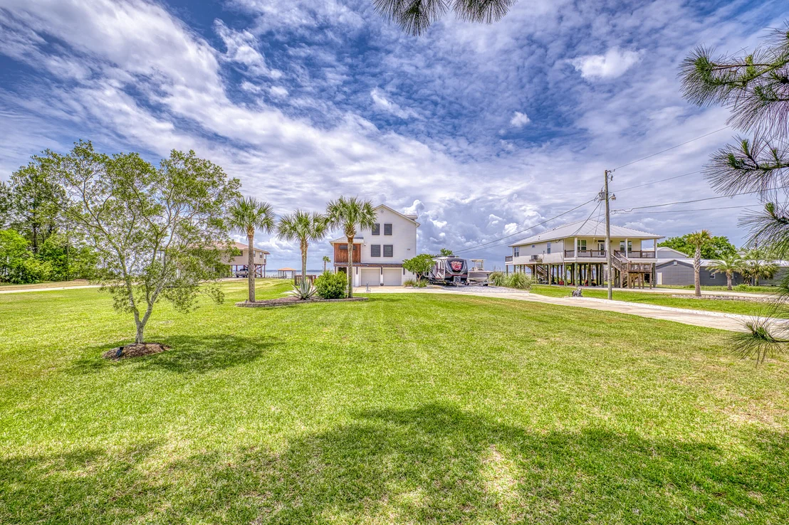 Photo of 1089 Pearson Road