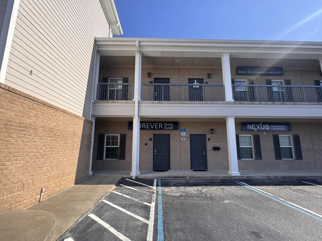 Photo of Unit E at 3997 E Commons Drive