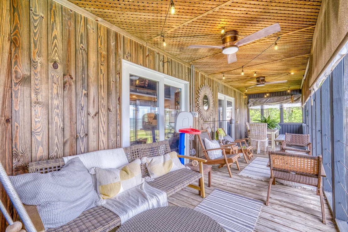 Photo of 1089 Pearson Road